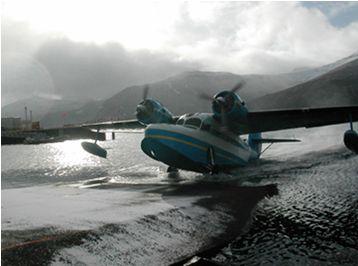 Flying float planes and sea planes